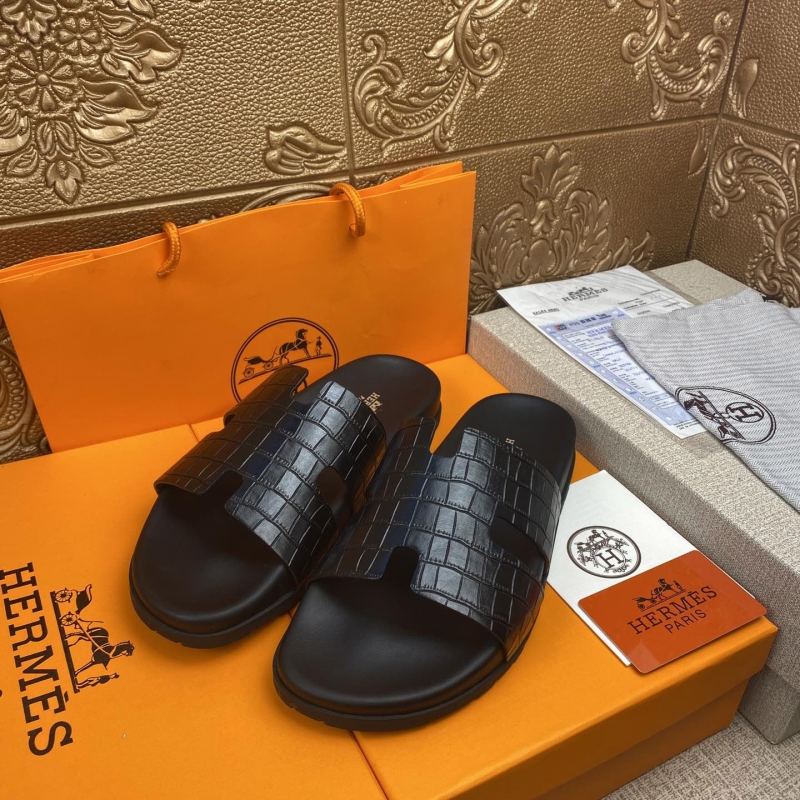 H**mes slippers